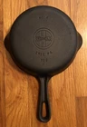 Vintage GRISWOLD No. 4 Cast Iron Skillet Groove Handle Erie, PA 702A Restored