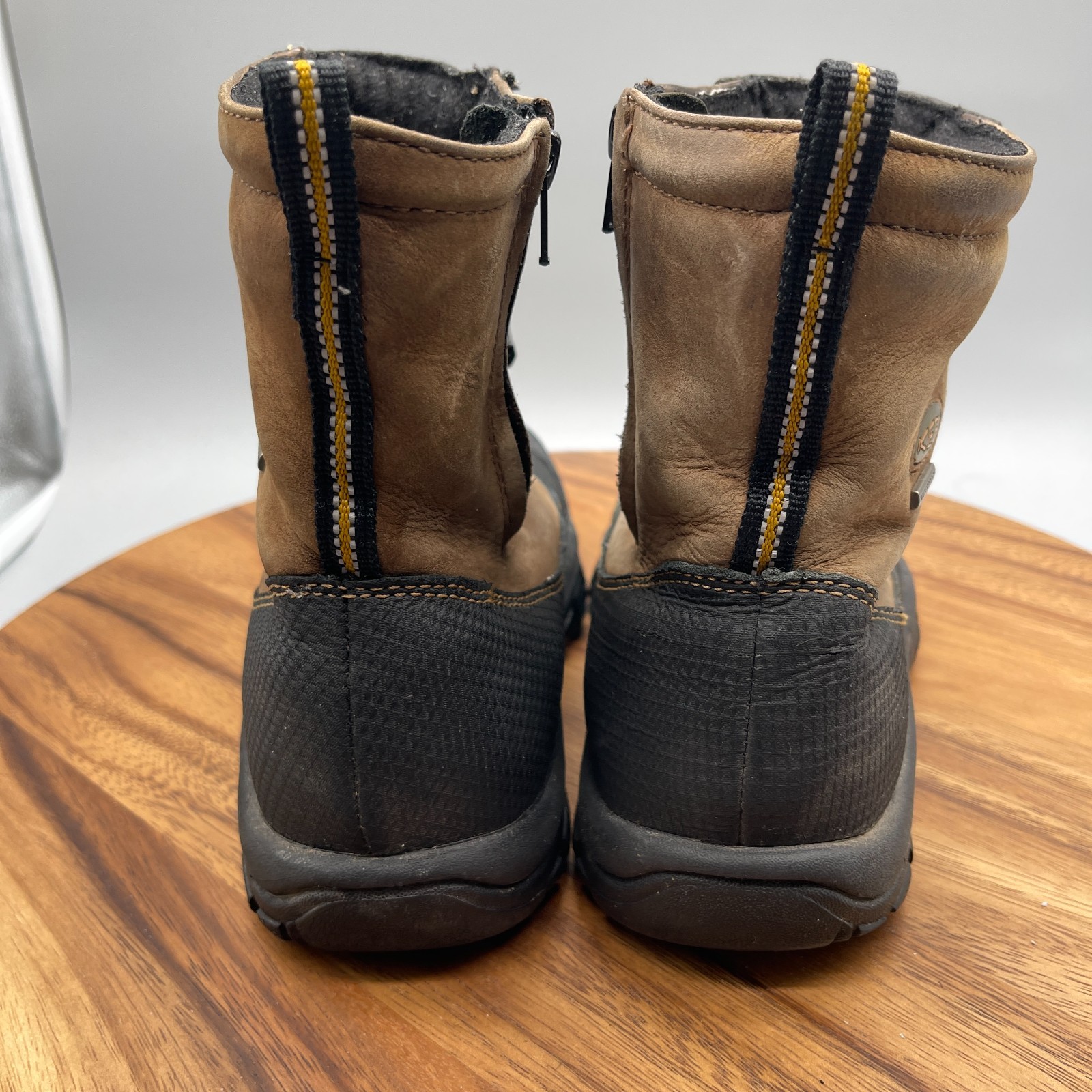 Stivali Keen donna taglia 7 5 marroni neri zip laterale impermeabili isolati invernali neve