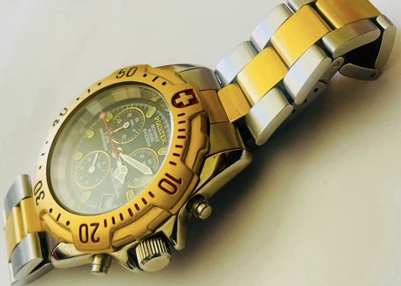 Pointer Chronograph Quartz Two-Tone Gold Silver W… - image 2