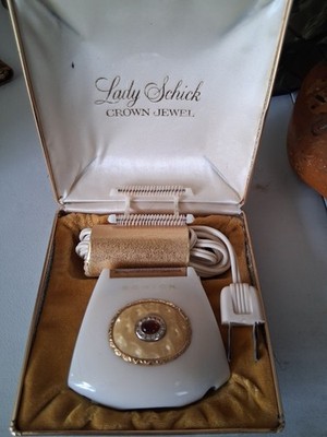 Vintage 1960s Schick Lady Schick Crown Jewel Electric Shaver Set with Case
