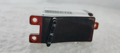 8111009010 écran multifunction SSANGYONG KYRON 2.0 D san4p177130 - Photo 1/4