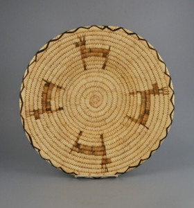 Vintage Tohono O'odham Papago Indian Pictorial Basket - 4 Deer - 13 1/4"