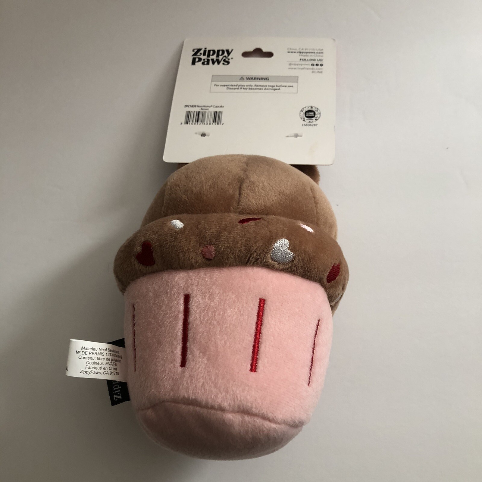 ZippyPaws NomNomz Cupcake -Brown NWT