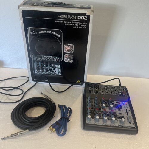 Behringer XENYX Preamps Q1002USB Audio Mixer / Audio Interface - Picture 2 of 14