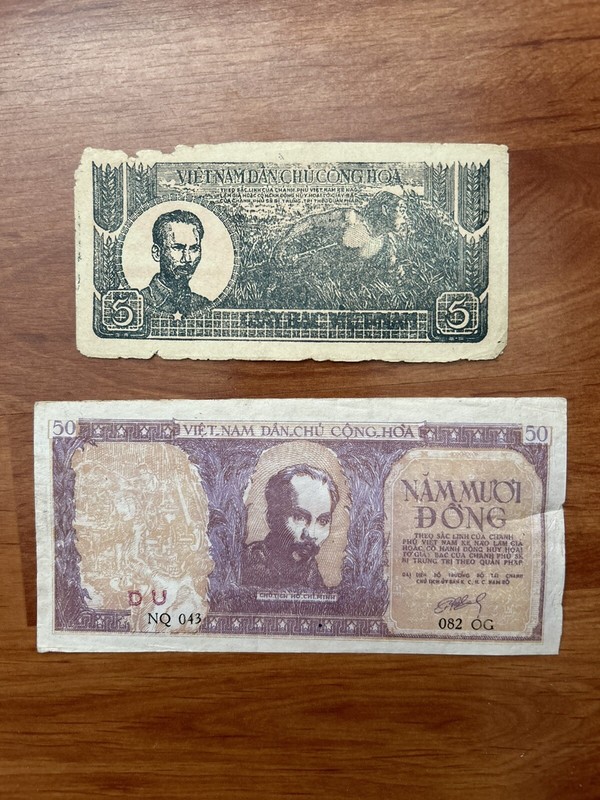 North Viet Nam DCCH 1948 & 1952 Old Banknotes 5 Dong & 50 Dong - Uncirculated.