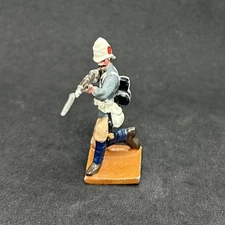 Tradition of London Zulu War British Infantry Kneeling Firing Rifle