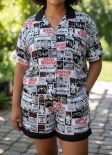 NWT Stranger Things Women's 2 pc Pajama Short Set Sz XL, 16-18, Pockets, Button