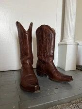 JRC & SONS simple brown cowboy boots  size 6 made in mexico