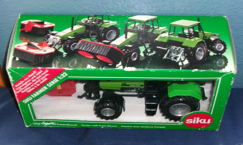 Siku Farmer 3156 Agroxtra 6.07 Tractor 1:32 Scale w/Deutz Fahr Front Mower NOS - Picture 3 of 7