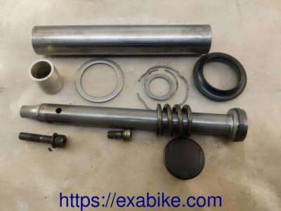 Instinct Moto - Fourreau de fourche droit Suzuki 50 ER21 d'occasion