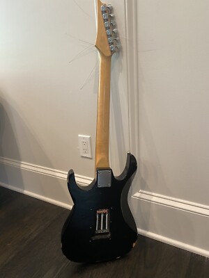 GIO Ibanez Electric Guitar GS08U - Black And White - Works Great