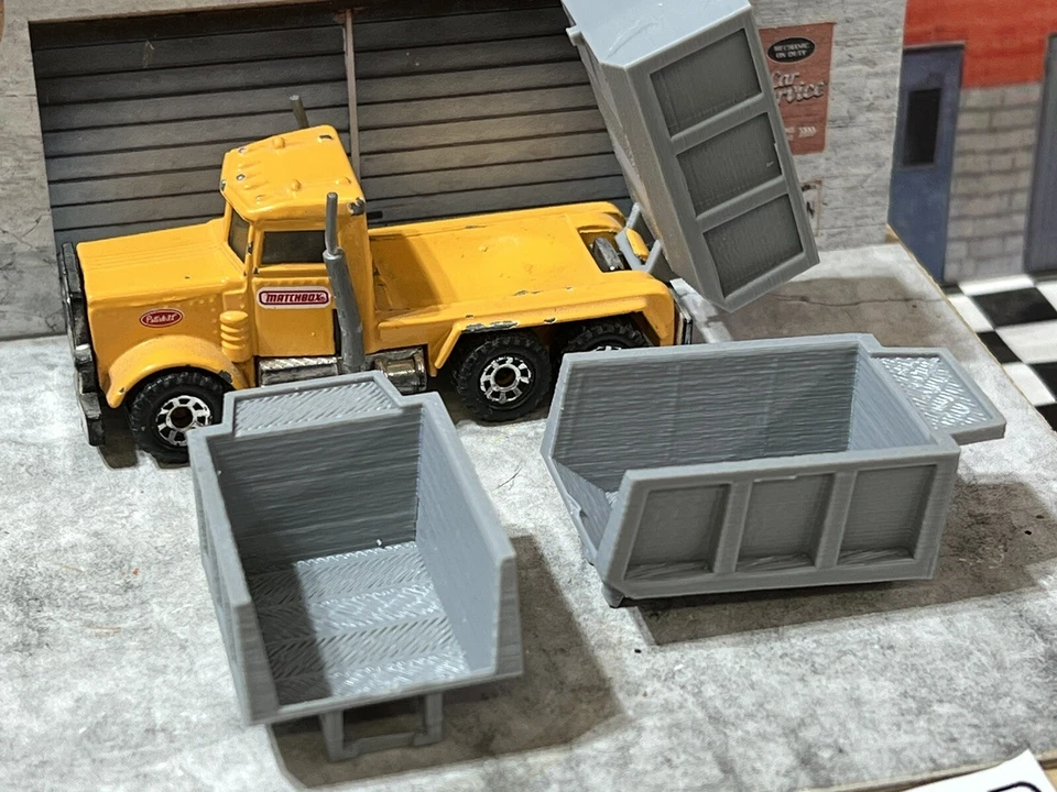 Matchbox Superfast No. 19 Peterbilt Quarry Dump Truck 2 beds - Image 3 of 4