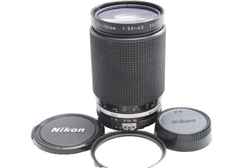 Nikon AF Nikkor 35-135mm f/3.5-4.5 Zoom Lens w/ HB-1 hood, caps