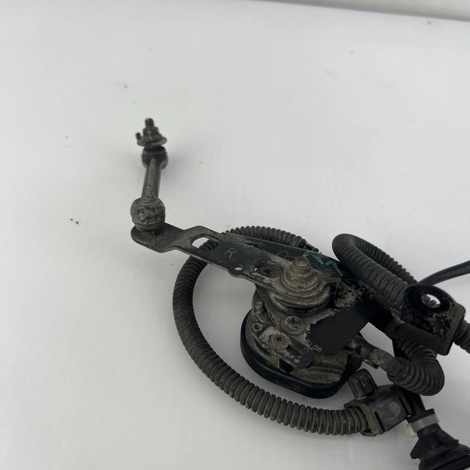 Sensor de control de altura del pasajero delantero para Lexus LS400 89405-50040 1995-2000 OEM Foto 3 de 4