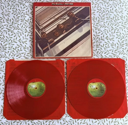 The Beatles - 1962-1966 2 LP Red Vinyl Apple UK (1978 Release) VG Condition!!