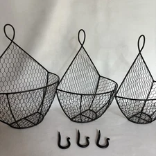 Chicken Wire Hanging Baskets - Set of 3 Black Wall Hanging Baskets & Hooks