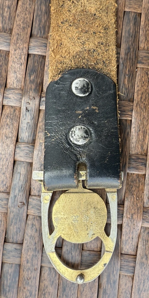 70-е Винтажный Ремень из Черного Золота с Тиснением Феникс Кожа Размер 36 Средний большой - Изображение 4 из 4