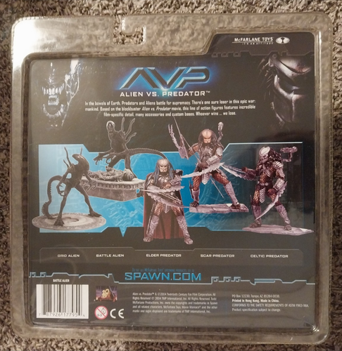 McFarlane Toys Movie Maniacs Series Alien vs Predator Battle Alien Action Figure - Picture 2 of 2