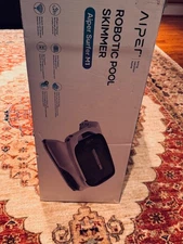 Aiper - Surfer M1 Solar Powered Automatic Robotic Pool Skimmer Cleaner