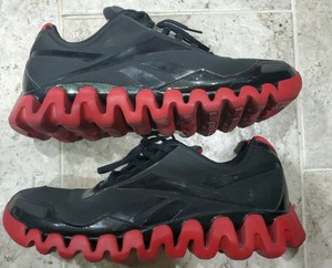 reebok zigtech black and red
