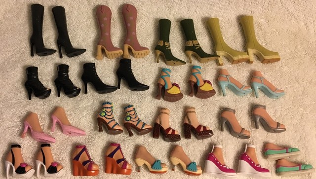 bratz doll feet