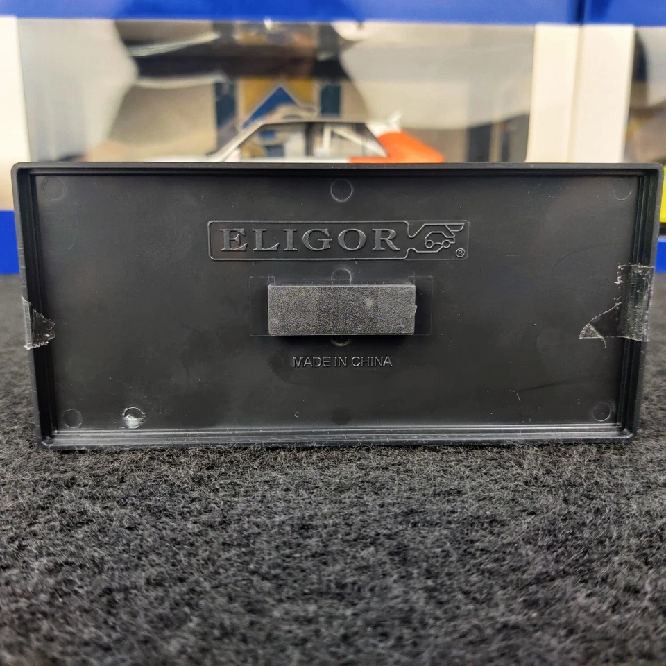 AUTO ELIGOR RENAULT FREGATE DOMAINE WEEK END PECHE 1:43 IN SCATOLA - Immagine 4 di 4