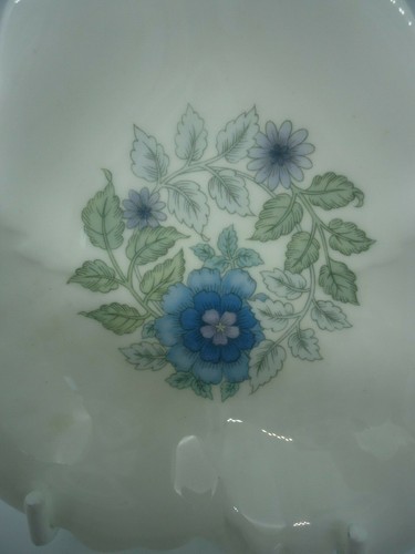 Wedgwood Clementine Leaf Trinket Dish Bone China 1st Quality Vintage British - Picture 3 of 6