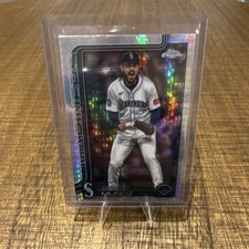 Topps 2025 Chrome Update Series Andrés Muñoz Prism Refractor USC108 Mariners