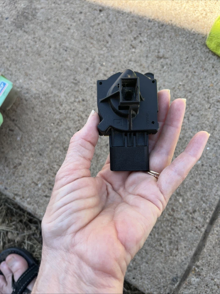 Airtex Ignition Starter Switch p/n 1S6017 NOS - Image 3 of 4