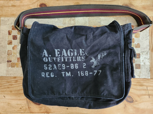 NWOT American Eagle Outfitters Y2K Canvas Messenger Bag Black Laptop Sleeve Vtg