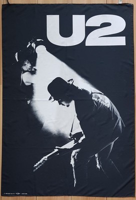 U2 Fahne/Stoffposter ''Rattle & Hum'' (1989 Bono + The Edge), 73x107cm, Fanartikel