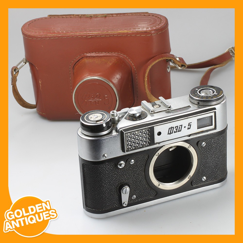 vintage Soviet Russian CCCP USSR FED-5 Rangefinder 35mm Film Camera Body + Case
