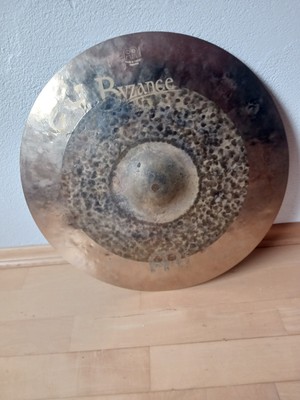 Professionelles 16'' Dual Crash Becken von Meinl aus der Byzance Extra Dry-Serie