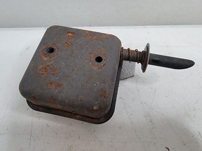 #ad Homelite Leaf Blower VAC Attack ii Spark Arrestor Muffler Used OEM Part $13.85