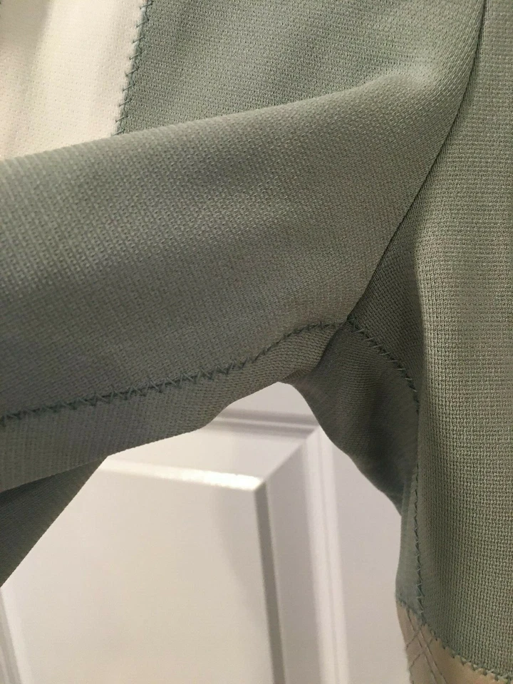 Pristine Marc Jacobs Gray off white leggings riding pants with leather patch 4 6 - Image 4 of 4