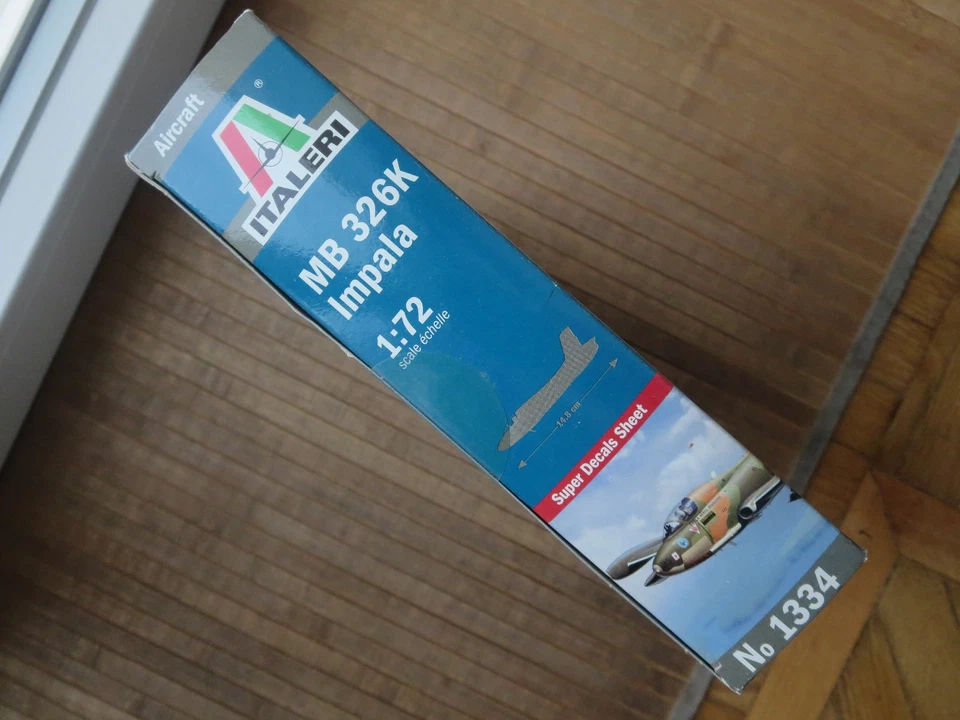 MB 326K Impala - Scala 1/72 - Italeri 1334 - Immagine 3 di 4