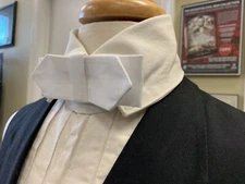 19th century - Victorian style Man's WHITE cotton Cravat / Necktie, buckled, NEW