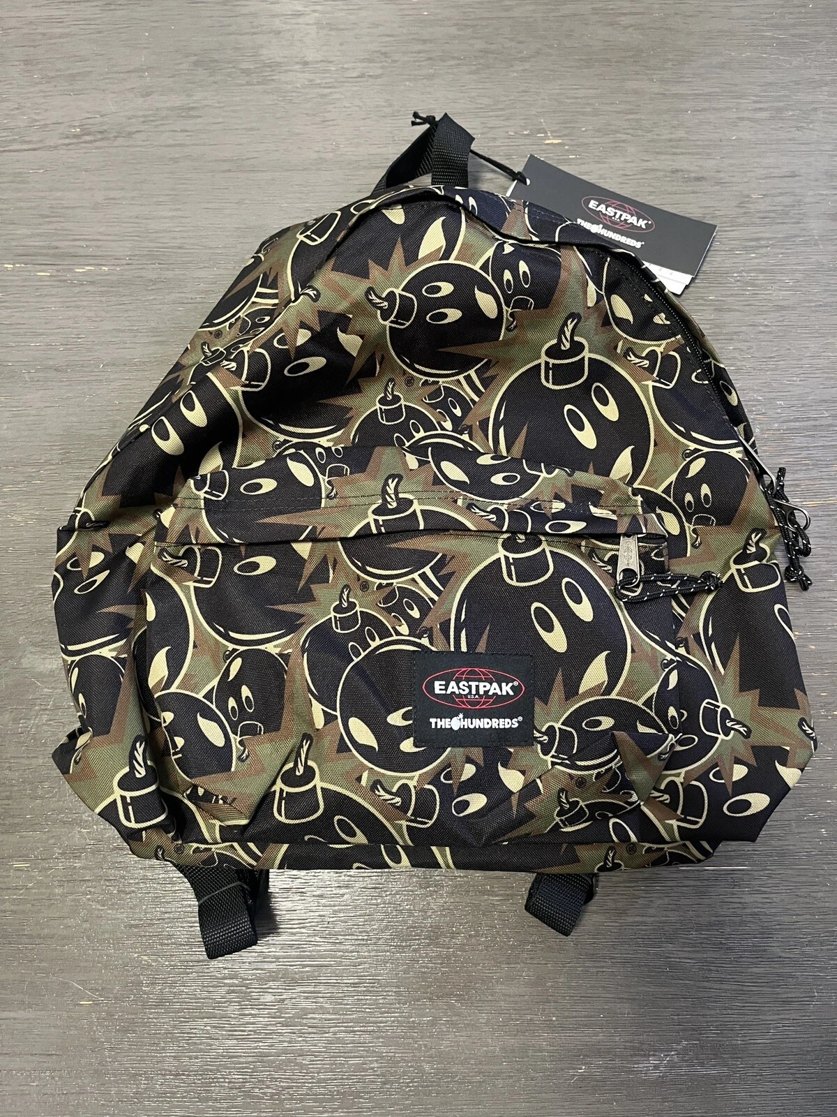 The Hundreds x EastPak rembourré Pak'r camouflage neuf avec étiquettes Adam Bomb Bape Supreme