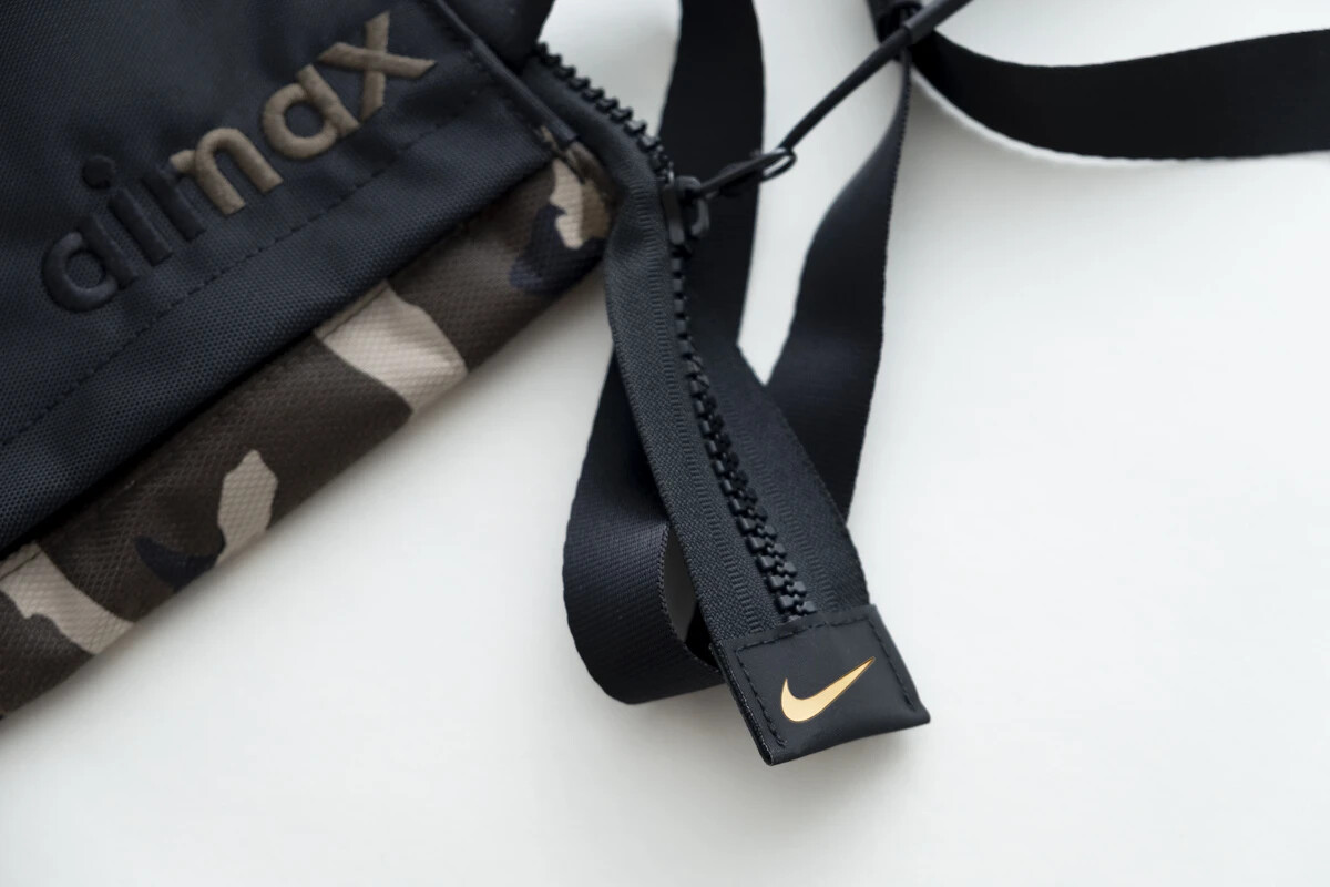 Nike Air Max Smit Crossbody Bag Pack Camo Foldable Bag Camouflage