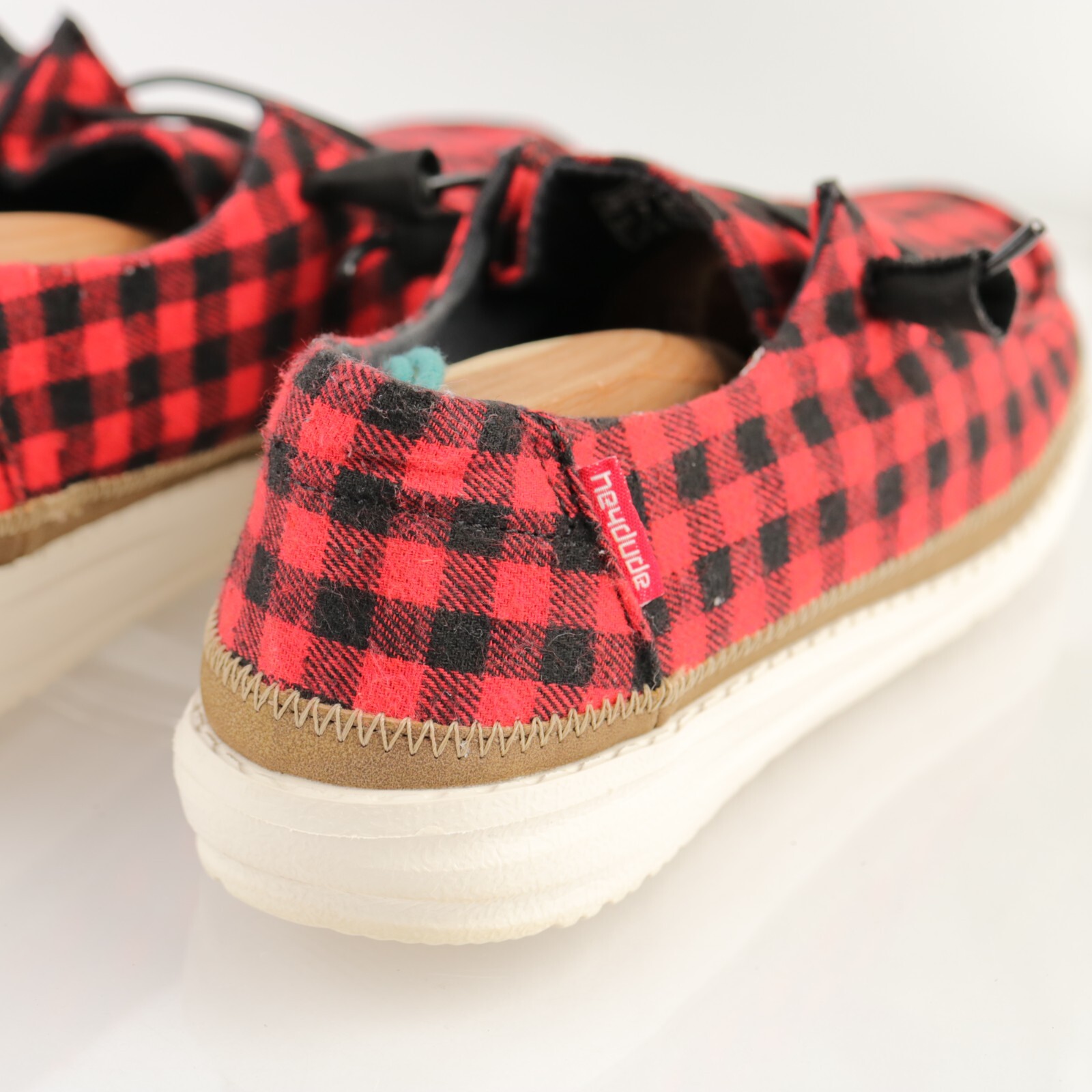Hey Dude Women Wendy Slip On Sneaker 