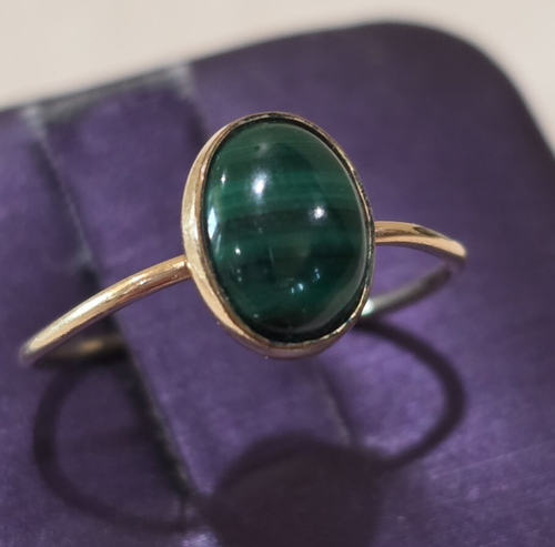 Gold Oval Genuine Malachite Cabochon Stacking Pinky Small Ring SZ 4.5 - Picture 13 of 13