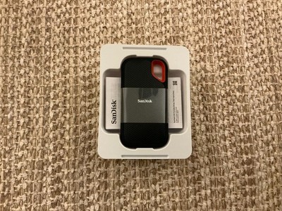 SanDisk 8TB USB-C/USB External Extreme Portable SSD SDSSDE61-8T00-G25 - READ!!!
