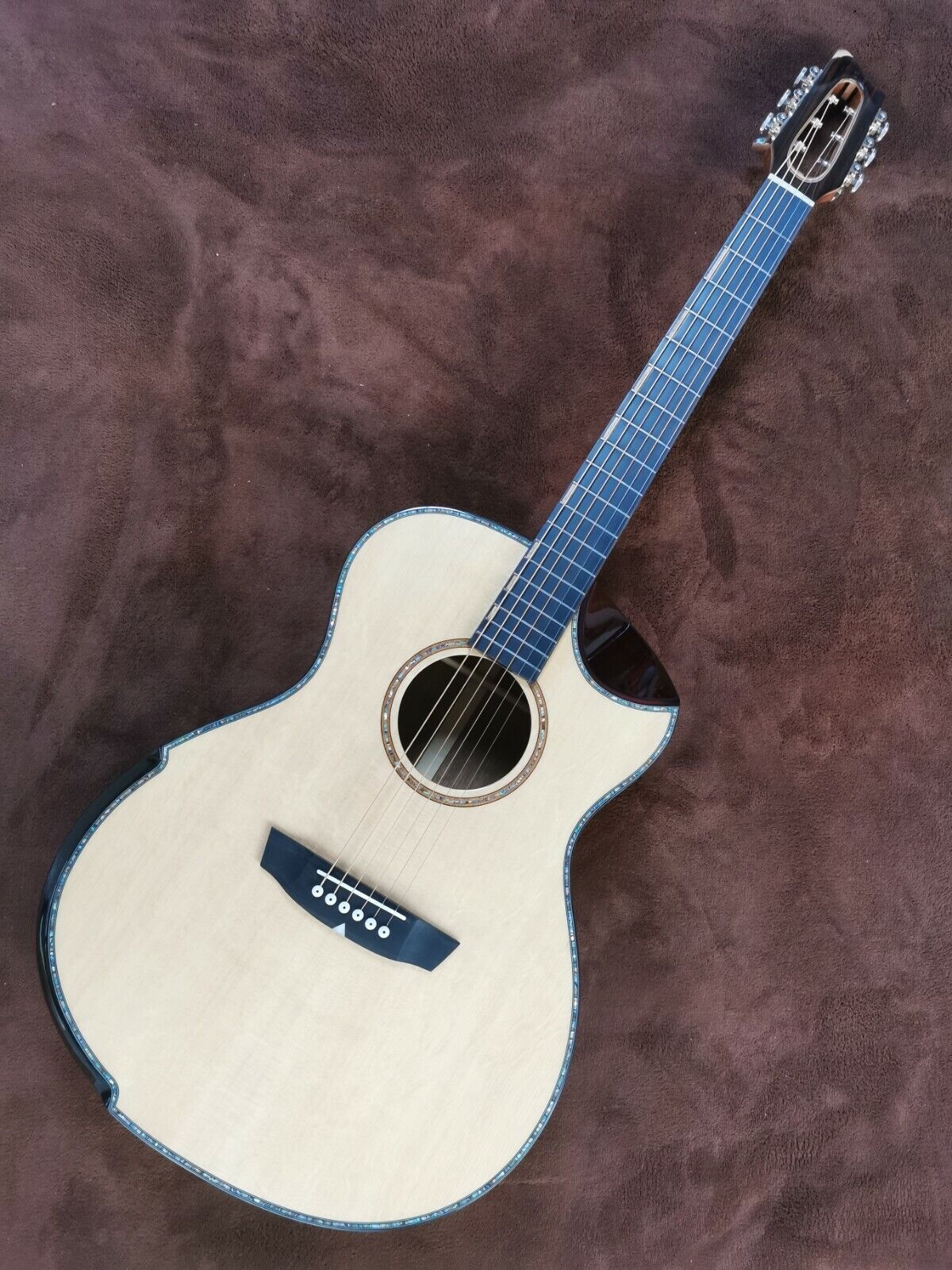 All solid wood special-shaped GA mold black finger folk acoustic guitar