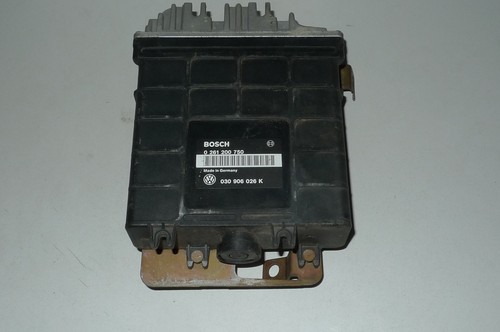 Steuergerät Computer ECU Bosch VW Golf III 3 1.4 0261200750 030906026K