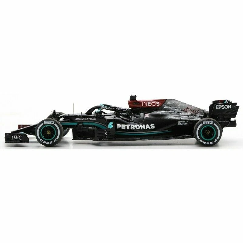 1/18 Mercedes AMG W12 E Performance GP Bahrain 2021 F1 by Minichamps 110210144 - Image 4 of 4