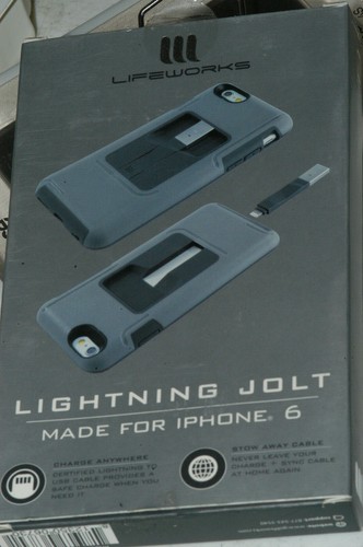100% Genuine LifeWorks Lightning Jolt Case For iPhone 6 - Model LW-6P4108 - Picture 4 of 4