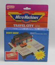 Micro Machines Travel City Body Shop Nice Set