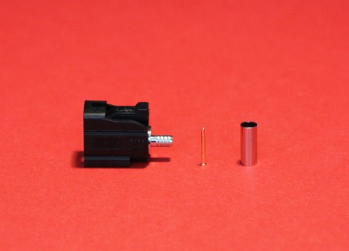 1 x FAKRA "Analogue Radio" Female RG174 Black Code A Connector "NEW" - Picture 3 of 5