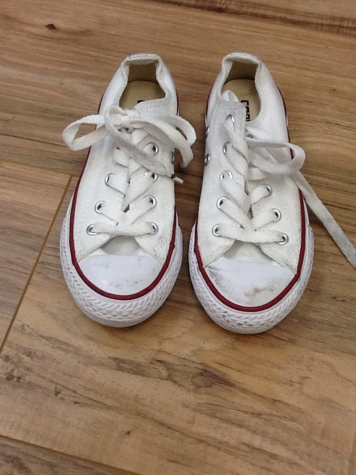 CONVERSE Kids Low Top Sneaker In White Size 12 eBay