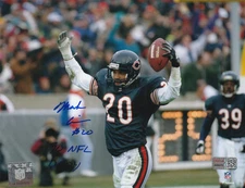 MARK CARRIER  CHICAGO BEARS  1990 NFL DROY  TRI STAR AUTHENTICATED SIGNED 8x10